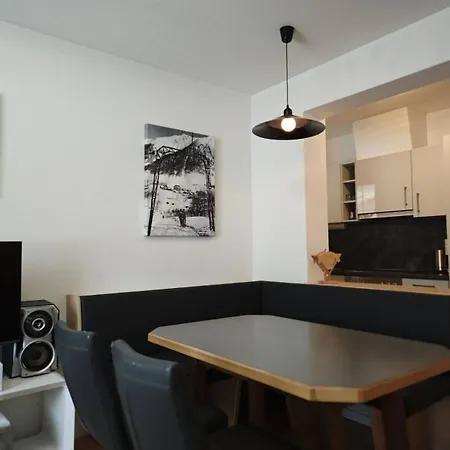 Bella Mira Apartment Samnaun